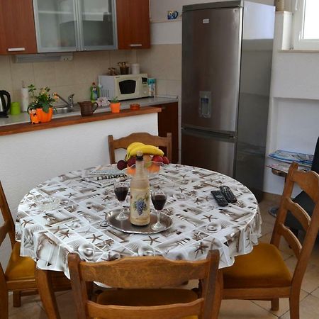 Relaxing Apartment Carpe Diem Split Exterior photo