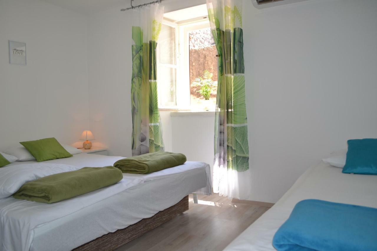 Relaxing Apartment Carpe Diem Split Exterior photo